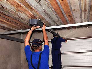 Garage Door Openers, Selectiion and Instalation In New Jersey